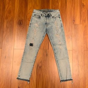 Men- American Eagle Outfitters Distressed Jeans